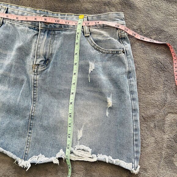 Jean Mini Skirt Denim Distressed Faded Y2K Punk Grunge Summer Festival Size 14 - Picture 5 of 6